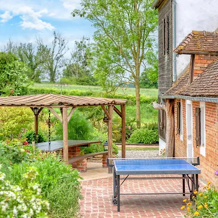 3 Bedroom Amazing In Grandmesnil * Le Renouard