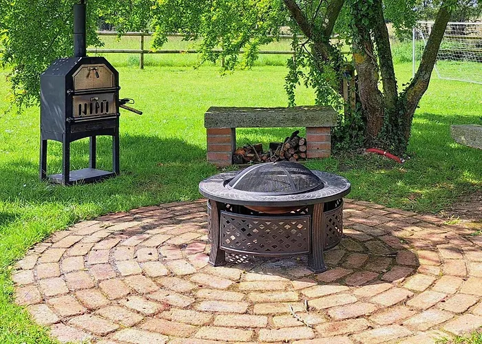 3 Bedroom Amazing In 度假居 Grandmesnil